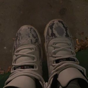 Meet your Posher, Harvey